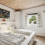 Lovely In With Sauna Hébergement de vacances