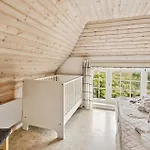 Lovely In With Sauna