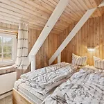 Lovely In With Sauna